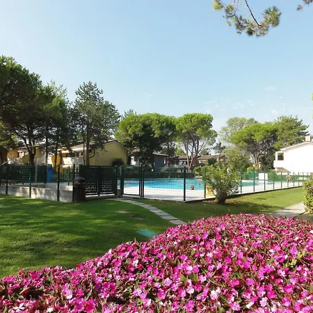 Villaggio Azzurro - Μπιμπιόνε
