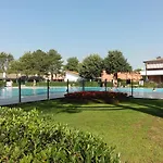 Villaggio Azzurro - *